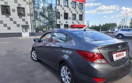 Hyundai Solaris II рестайлинг, 2012 год, 760 000 рублей, 4 фотография