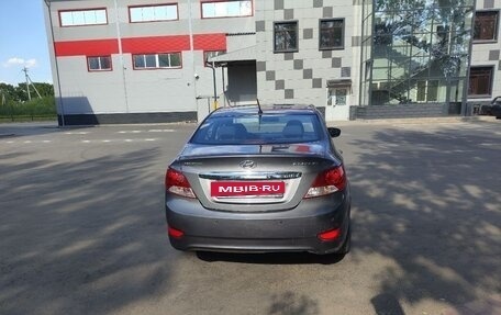 Hyundai Solaris II рестайлинг, 2012 год, 760 000 рублей, 5 фотография