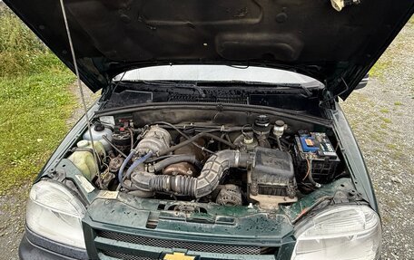 Chevrolet Niva I рестайлинг, 2004 год, 350 000 рублей, 13 фотография