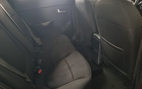 KIA Rio III рестайлинг, 2014 год, 940 000 рублей, 10 фотография