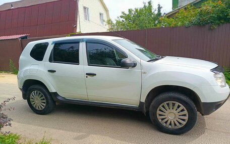 Renault Duster I рестайлинг, 2014 год, 630 000 рублей, 3 фотография