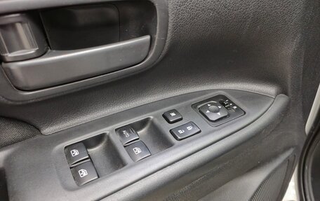 Mitsubishi Outlander III рестайлинг 3, 2018 год, 2 080 000 рублей, 8 фотография
