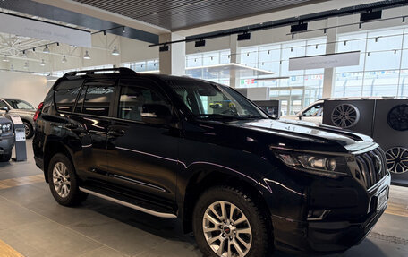 Toyota Land Cruiser Prado 150 рестайлинг 2, 2019 год, 5 499 000 рублей, 8 фотография