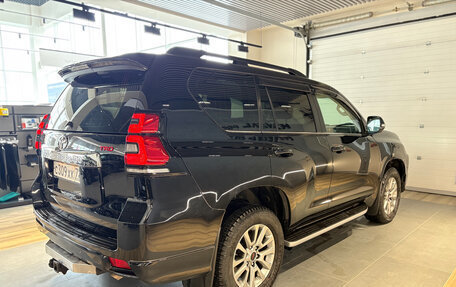 Toyota Land Cruiser Prado 150 рестайлинг 2, 2019 год, 5 499 000 рублей, 6 фотография