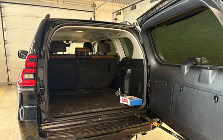Toyota Land Cruiser Prado 150 рестайлинг 2, 2019 год, 5 499 000 рублей, 25 фотография
