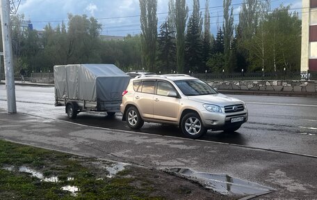 Toyota RAV4, 2008 год, 1 400 000 рублей, 2 фотография