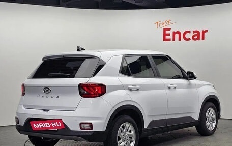 Hyundai Venue I, 2021 год, 1 180 000 рублей, 3 фотография