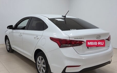 Hyundai Solaris II рестайлинг, 2018 год, 1 240 000 рублей, 6 фотография