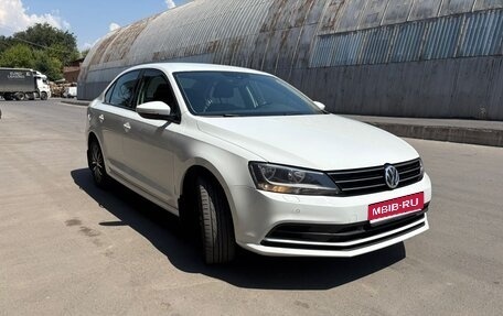 Volkswagen Jetta VI, 2016 год, 1 430 000 рублей, 1 фотография