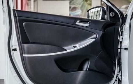 Hyundai Solaris II рестайлинг, 2012 год, 668 000 рублей, 23 фотография