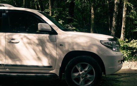 Toyota Land Cruiser 200, 2011 год, 3 600 000 рублей, 5 фотография