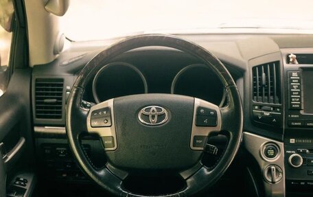 Toyota Land Cruiser 200, 2011 год, 3 600 000 рублей, 11 фотография