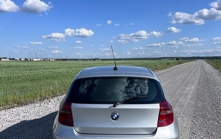 BMW 1 серия, 2007 год, 650 000 рублей, 5 фотография