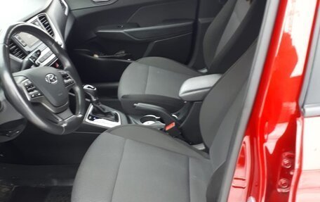 Hyundai Solaris II рестайлинг, 2017 год, 1 150 000 рублей, 4 фотография