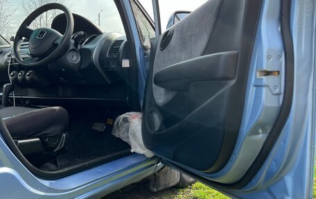 Honda Fit III, 2002 год, 300 000 рублей, 18 фотография