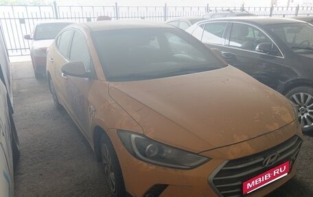 Hyundai Elantra VI рестайлинг, 2018 год, 990 000 рублей, 2 фотография