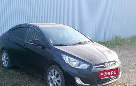 Hyundai Solaris II рестайлинг, 2011 год, 750 000 рублей, 5 фотография