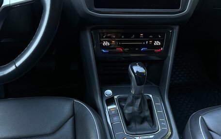 Volkswagen Tiguan II, 2021 год, 3 600 000 рублей, 12 фотография