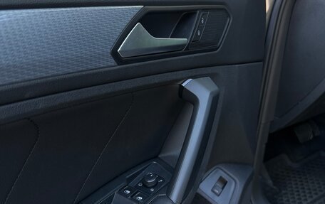 Volkswagen Tiguan II, 2021 год, 3 600 000 рублей, 15 фотография
