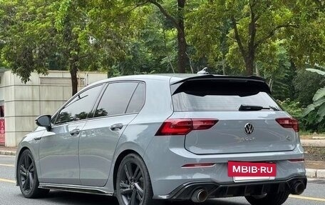 Volkswagen Golf R, 2021 год, 3 801 000 рублей, 4 фотография