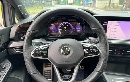 Volkswagen Golf R, 2021 год, 3 801 000 рублей, 11 фотография