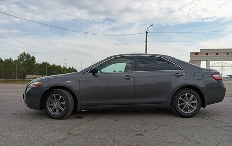 Toyota Camry, 2007 год, 1 300 000 рублей, 8 фотография