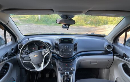 Chevrolet Orlando I, 2014 год, 950 000 рублей, 3 фотография