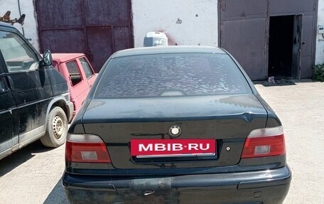 BMW 5 серия, 2002 год, 700 000 рублей, 3 фотография