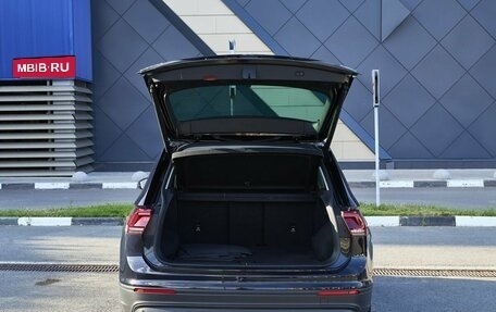 Volkswagen Tiguan II, 2020 год, 2 884 000 рублей, 23 фотография