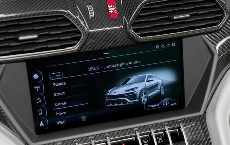 Lamborghini Urus I, 2019 год, 21 000 000 рублей, 25 фотография