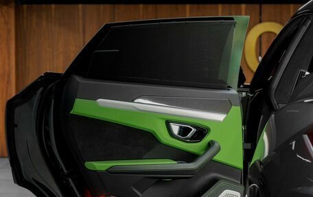 Lamborghini Urus I, 2019 год, 21 000 000 рублей, 35 фотография
