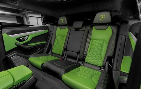 Lamborghini Urus I, 2019 год, 21 000 000 рублей, 38 фотография