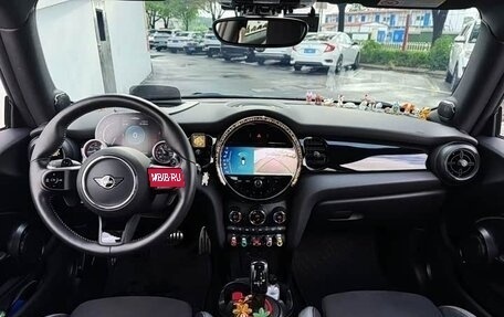 MINI Hatch, 2023 год, 3 450 006 рублей, 15 фотография