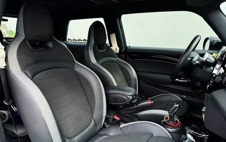 MINI Hatch, 2023 год, 3 450 006 рублей, 19 фотография
