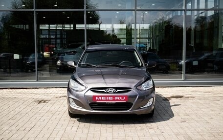 Hyundai Solaris II рестайлинг, 2011 год, 600 000 рублей, 3 фотография