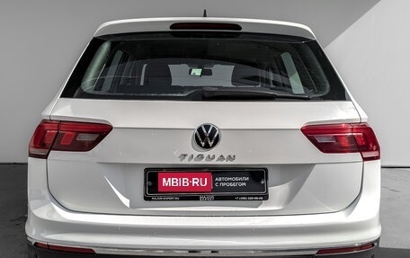 Volkswagen Tiguan II, 2021 год, 1 755 000 рублей, 6 фотография