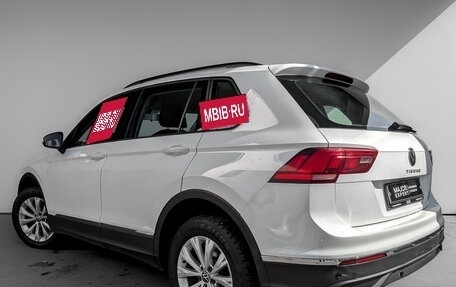 Volkswagen Tiguan II, 2021 год, 1 755 000 рублей, 7 фотография