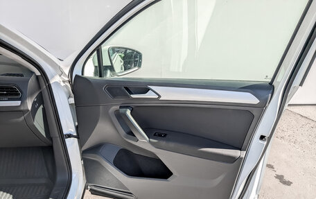 Volkswagen Tiguan II, 2021 год, 1 755 000 рублей, 21 фотография