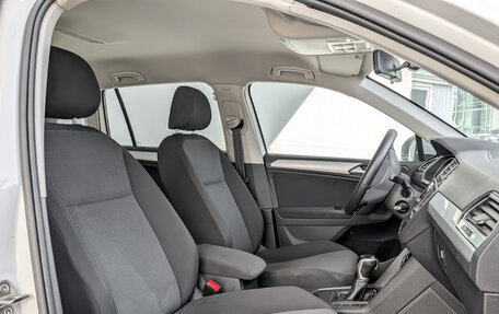 Volkswagen Tiguan II, 2021 год, 1 755 000 рублей, 20 фотография