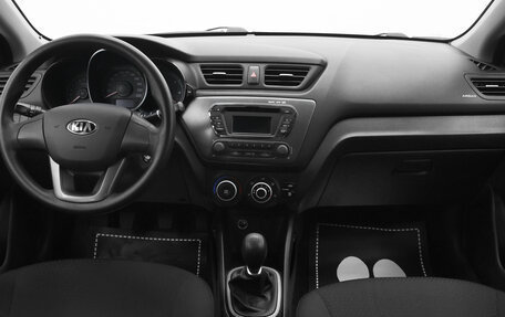 KIA Rio III рестайлинг, 2013 год, 650 000 рублей, 6 фотография