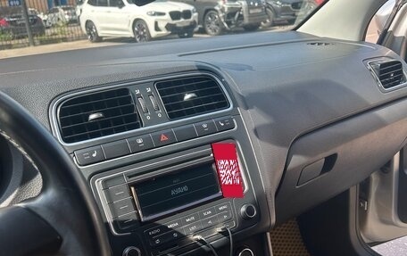 Volkswagen Polo VI (EU Market), 2013 год, 900 000 рублей, 6 фотография