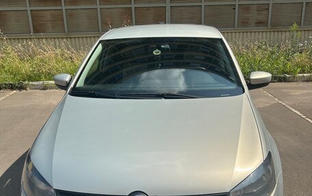 Volkswagen Polo VI (EU Market), 2013 год, 900 000 рублей, 12 фотография