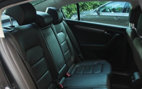 Volkswagen Passat B7, 2011 год, 980 000 рублей, 6 фотография