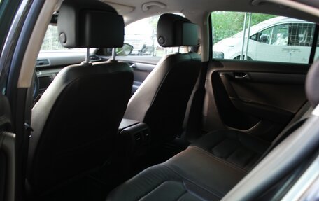 Volkswagen Passat B7, 2011 год, 980 000 рублей, 17 фотография