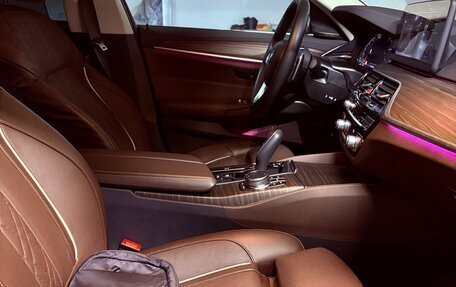 BMW 5 серия, 2022 год, 5 850 000 рублей, 10 фотография