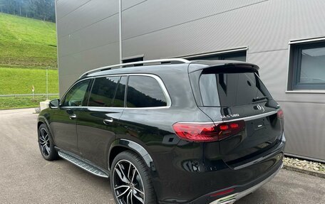 Mercedes-Benz GLS, 2024 год, 23 290 000 рублей, 3 фотография