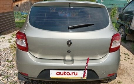 Renault Sandero II рестайлинг, 2015 год, 520 000 рублей, 3 фотография
