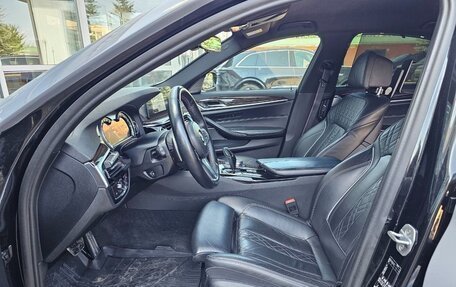 BMW 5 серия, 2017 год, 4 500 000 рублей, 12 фотография