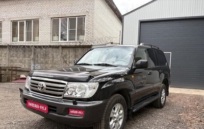 Toyota Land Cruiser 100 рестайлинг 2, 2006 год, 3 800 000 рублей, 1 фотография