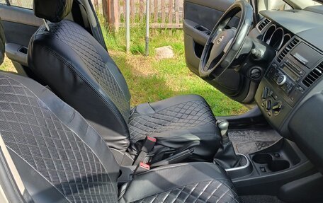 Nissan Tiida, 2010 год, 590 000 рублей, 10 фотография